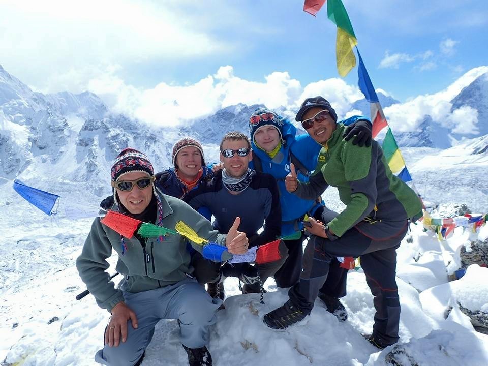 Sherpa guides